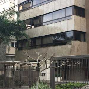 Elegante apartamento de 3 dormitórios sendo suítes
