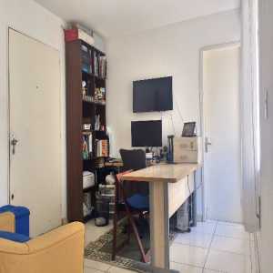 Apartamento JK na Silva Só