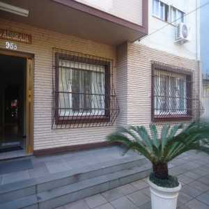 Apartamento térreo 2 dormitórios 