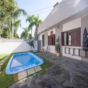 Casa de 5 dormitórios