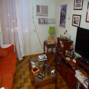 Apartamento 2 dormitórios Rio Branco no cond Sara 