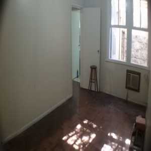 Apartamento de 2 dormitórios 