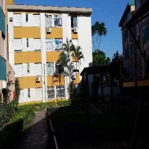 Apartamento no bairro Cristal com 1 vaga