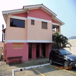 Casa em condomínio de 3 dormitórios bairro Ipanema 