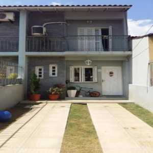 Casa no bairro Guarujá na Zona Sul